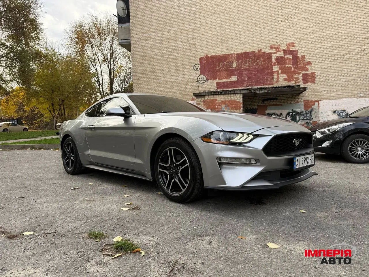 Ford Mustang - фото 1