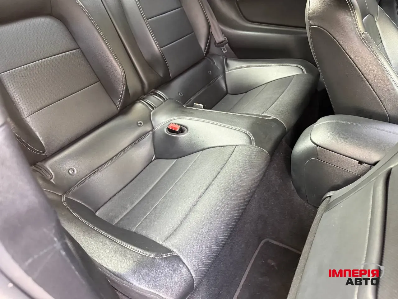 Ford Mustang - фото 26