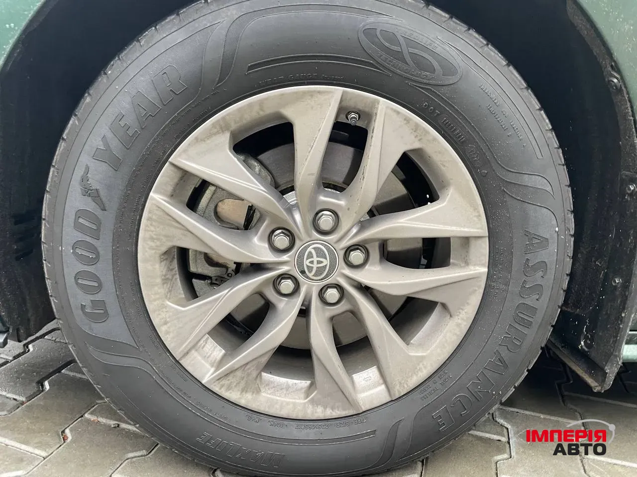 Toyota Sienna - фото 8