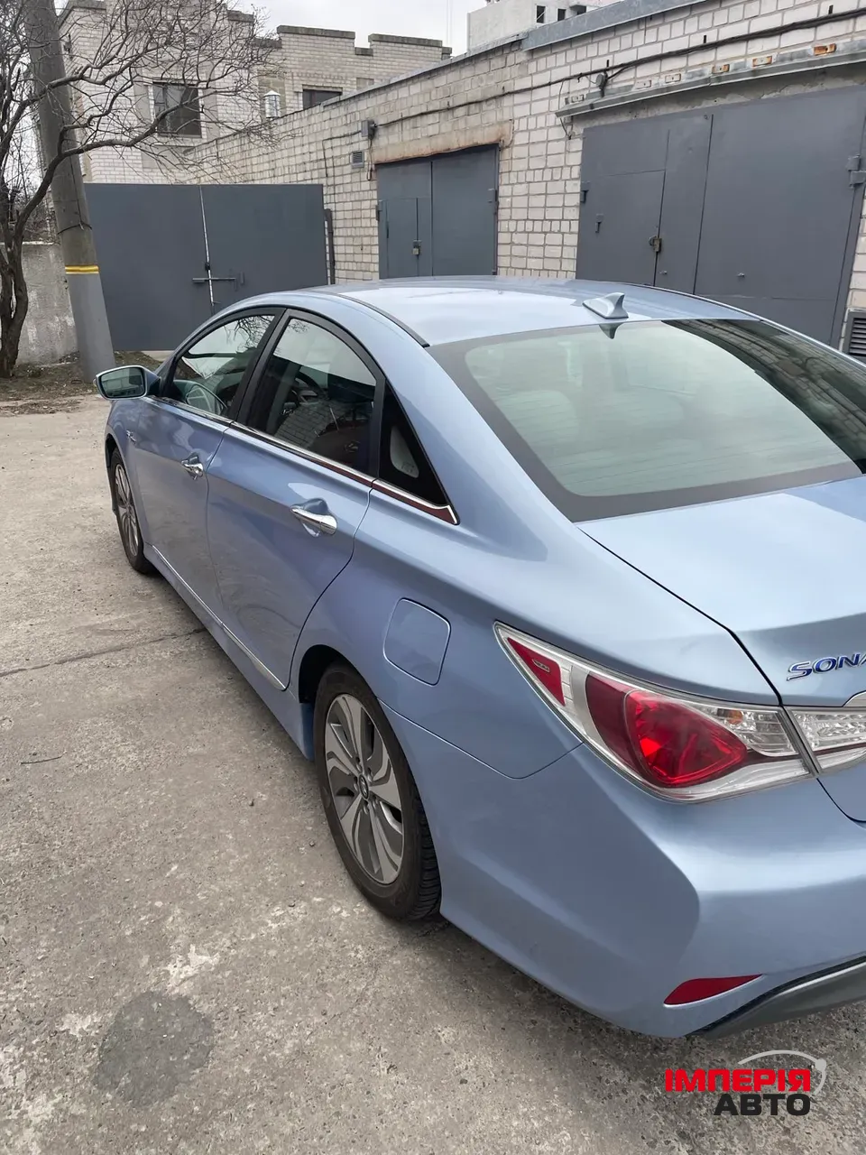 Hyundai Sonata - фото 1