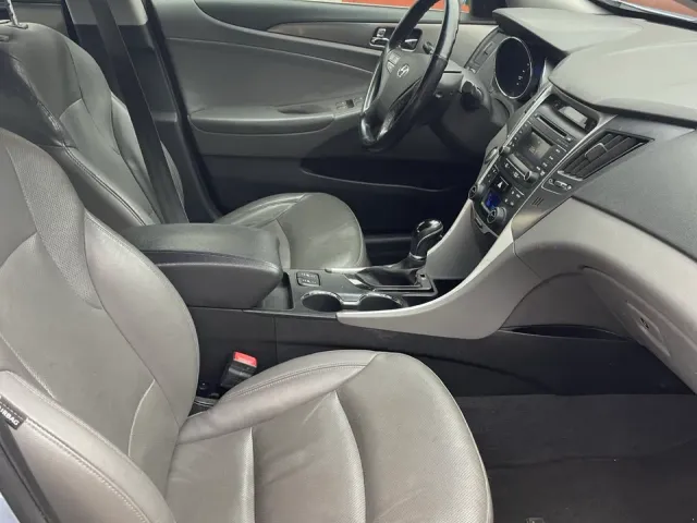 Hyundai Sonata - фото 5