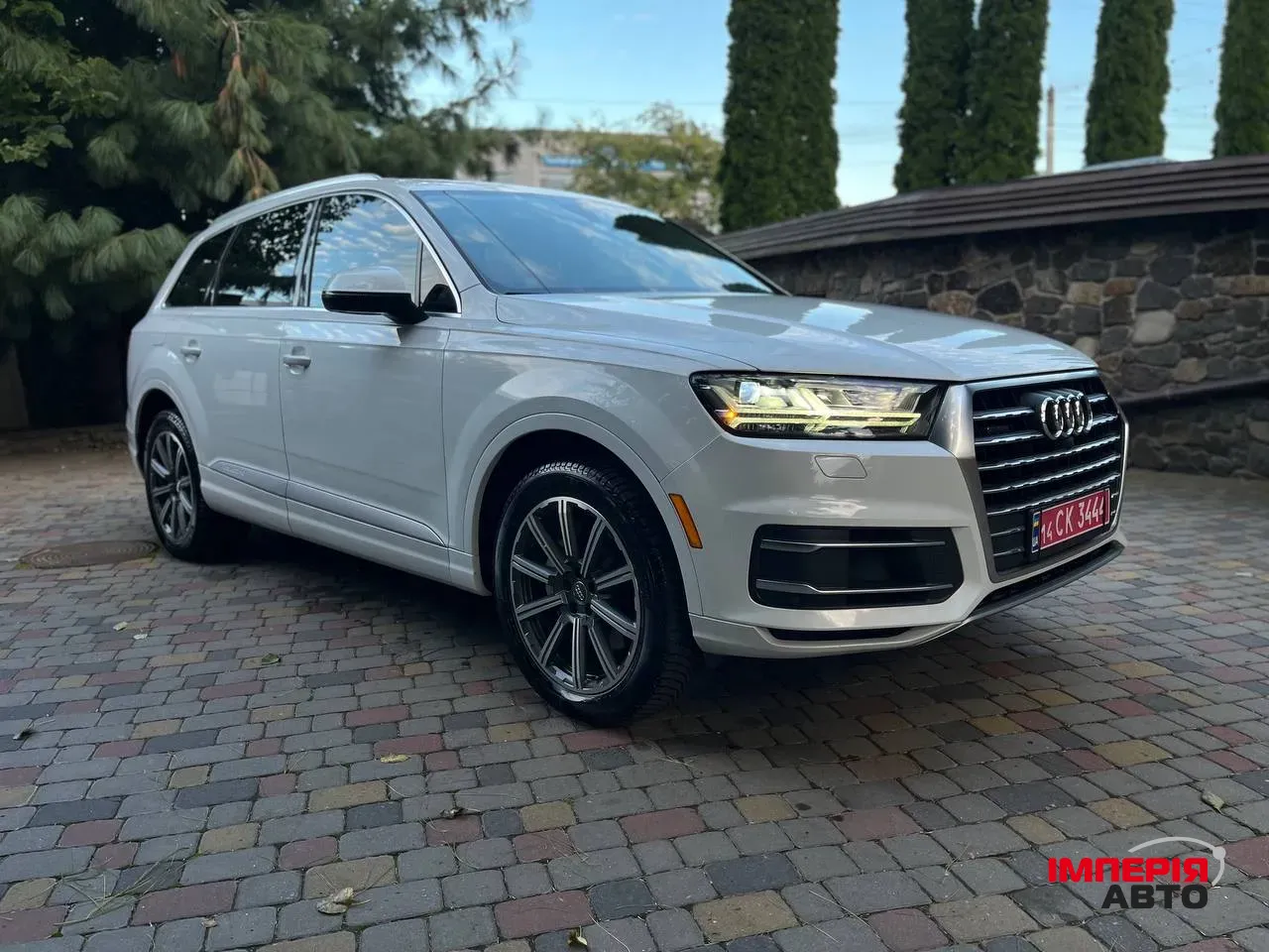 Audi Q7 - фото 6