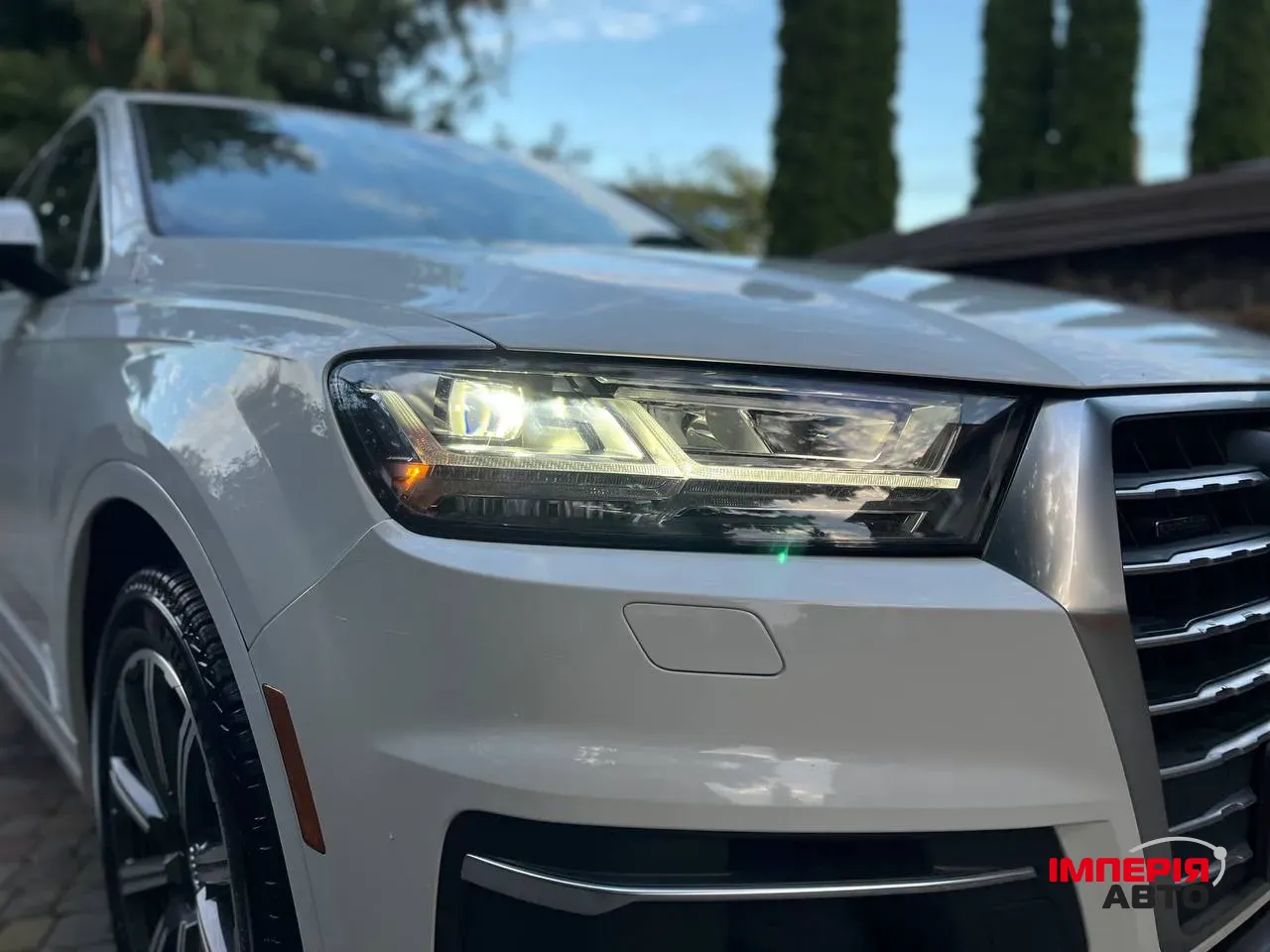 Audi Q7 - фото 5