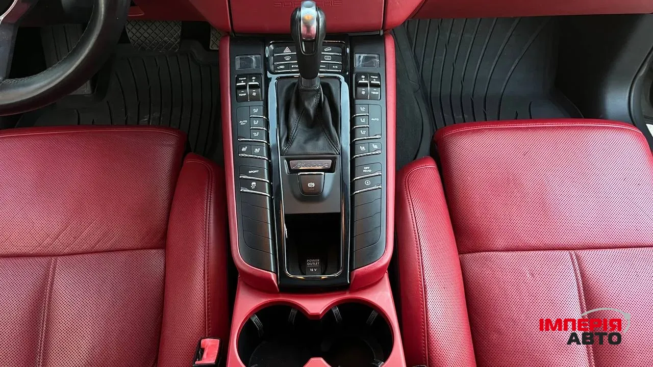 Porsche Macan - фото 28