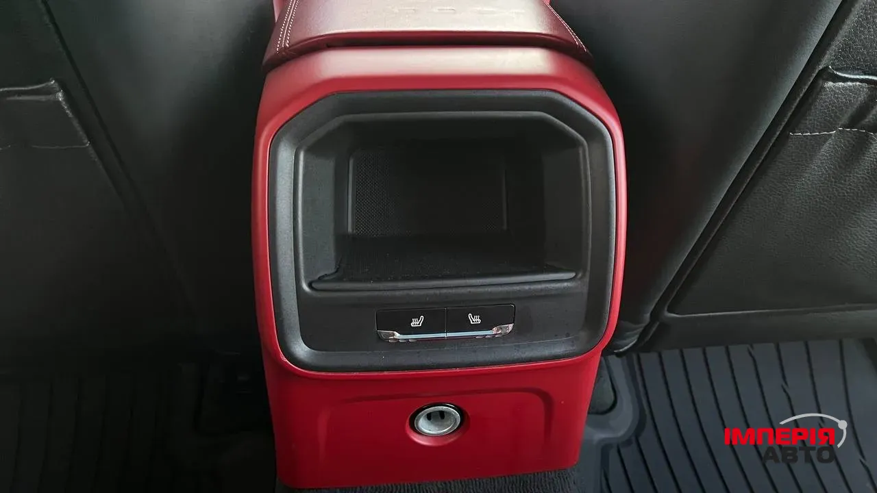 Porsche Macan - фото 25