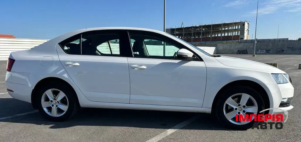 Skoda Octavia - фото 5