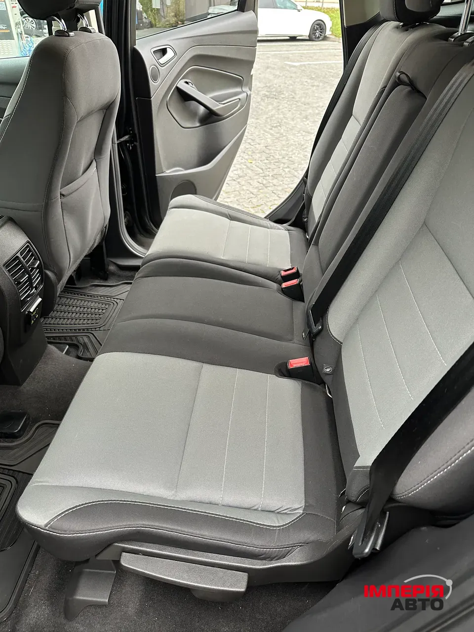 Ford Escape - фото 18