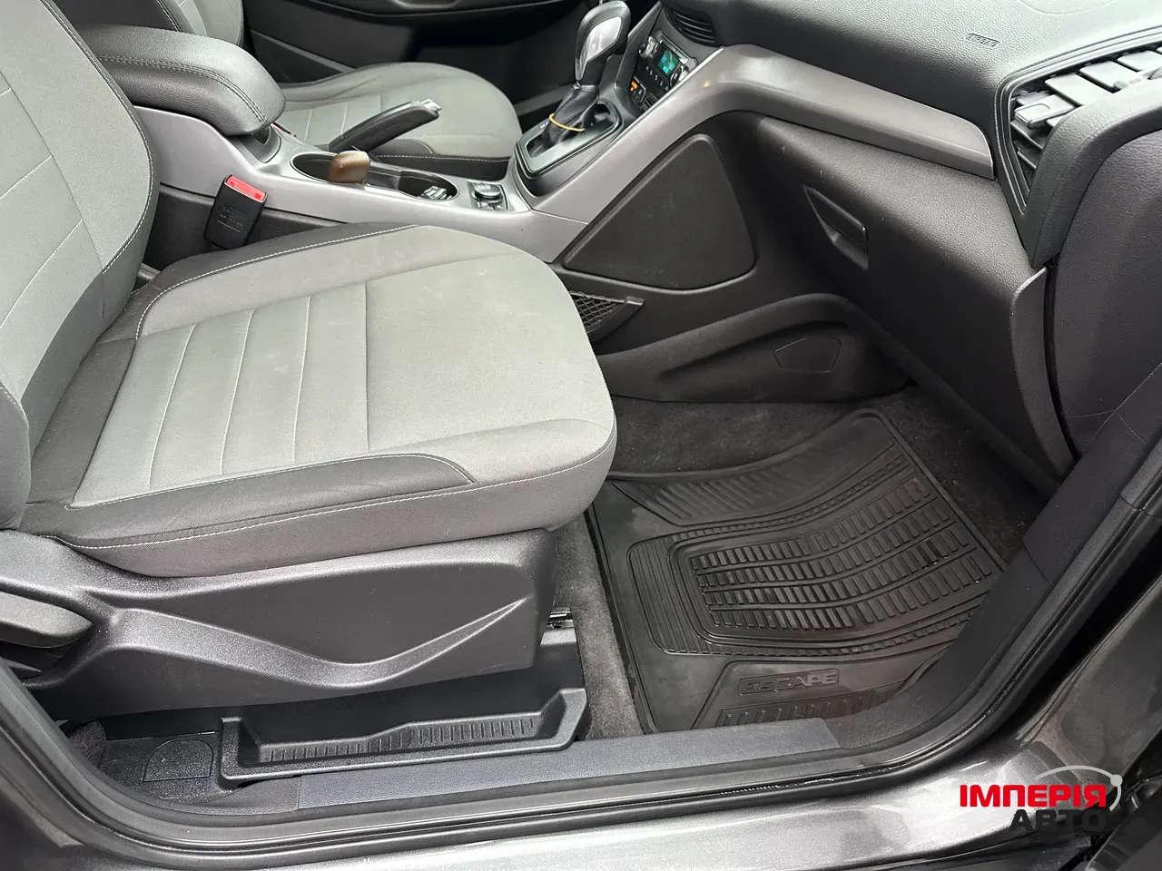 Ford Escape - фото 19