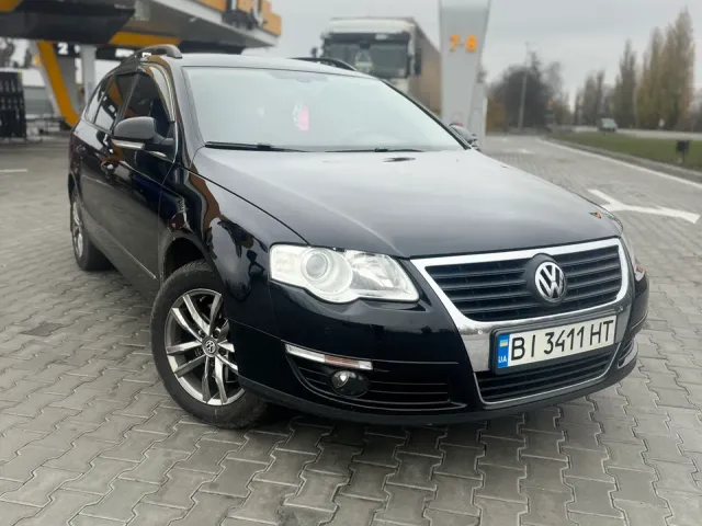 Volkswagen Passat - фото 1
