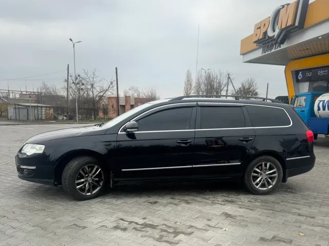 Volkswagen Passat - фото 4