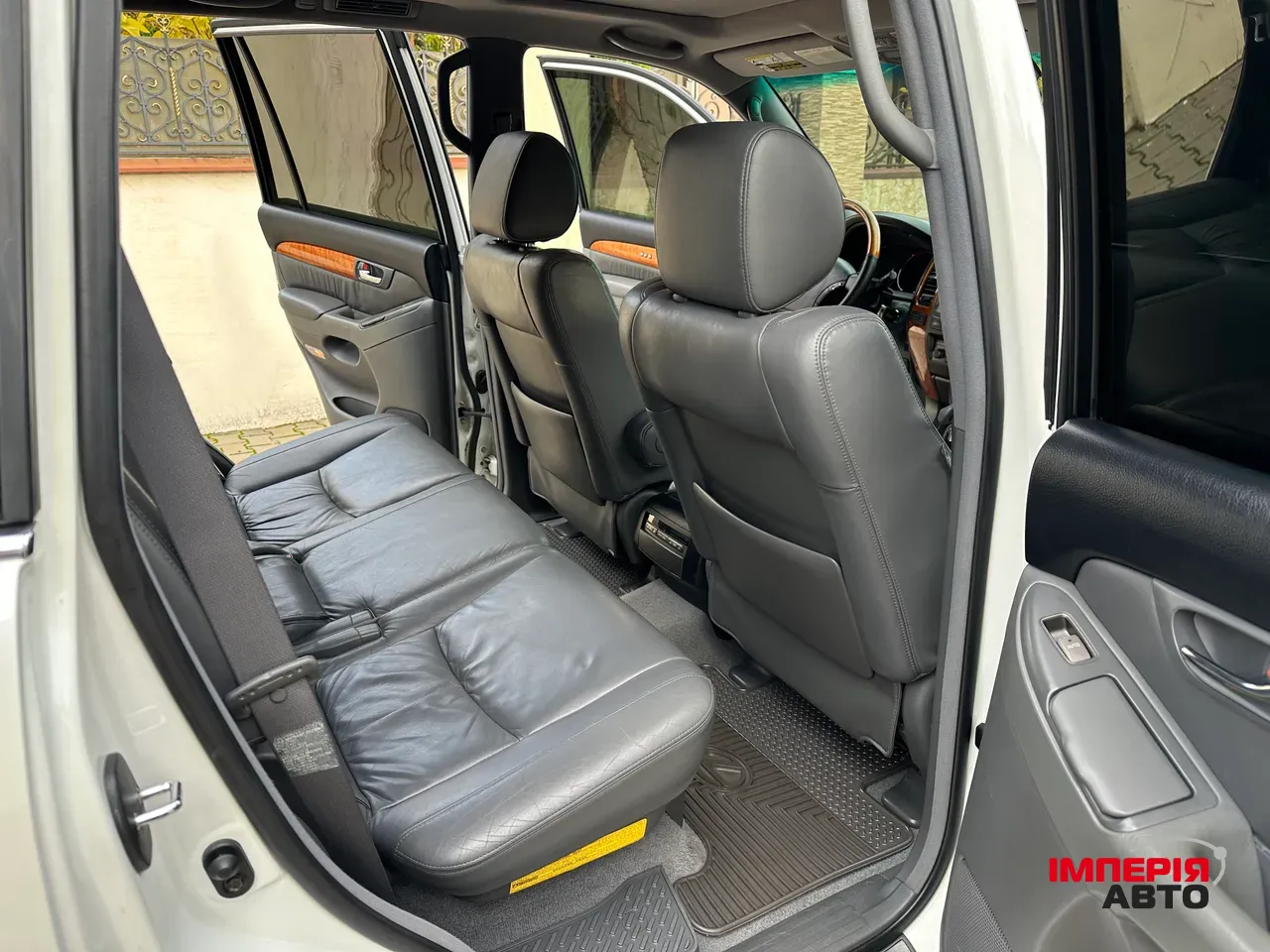 Lexus GX - фото 22