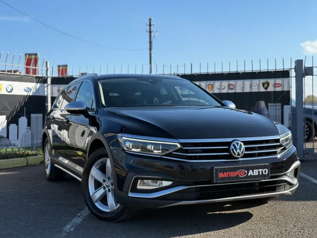 Volkswagen Passat - фото 2