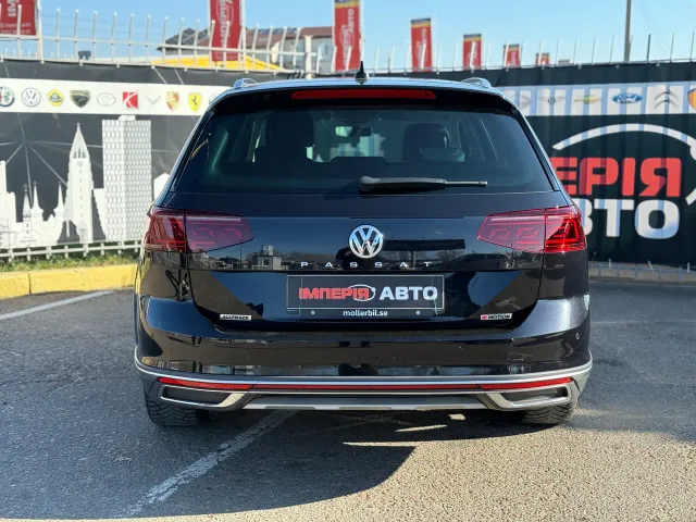 Volkswagen Passat - фото 3
