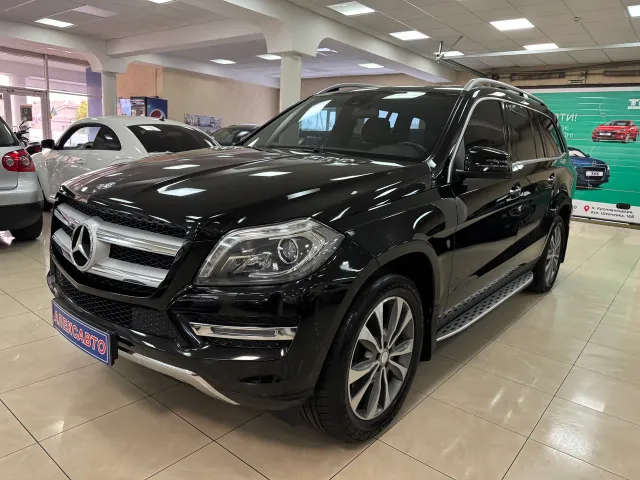 Mercedes-Benz GL-Класс - фото 1
