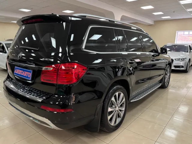 Mercedes-Benz GL-Класс - фото 3