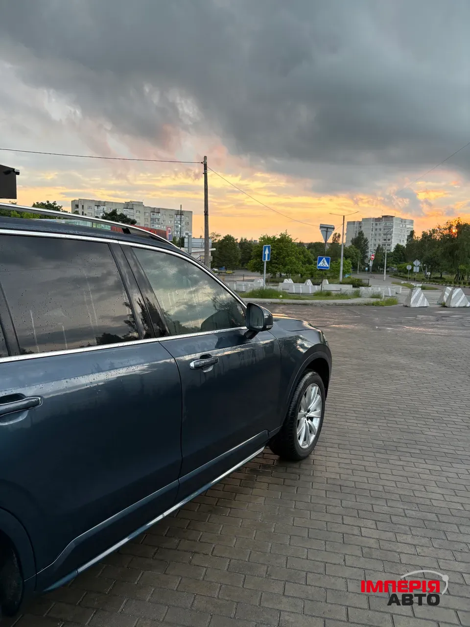 Volvo XC90 - фото 9