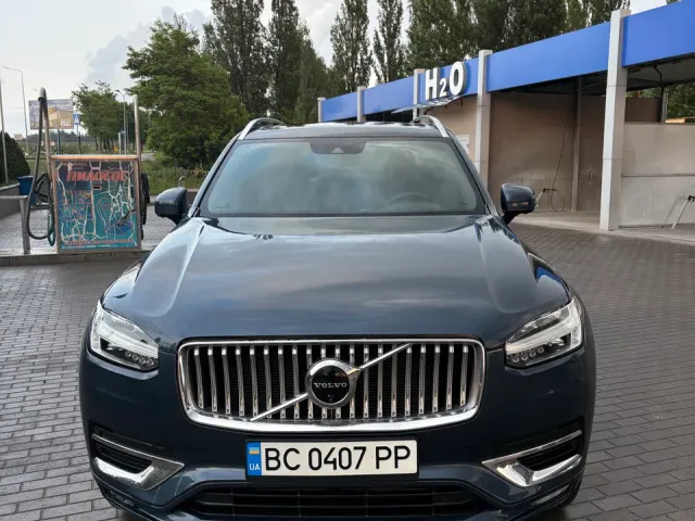 Volvo XC90 - фото 2