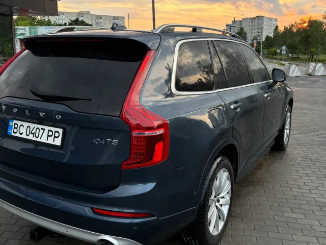 Volvo XC90 - фото 5
