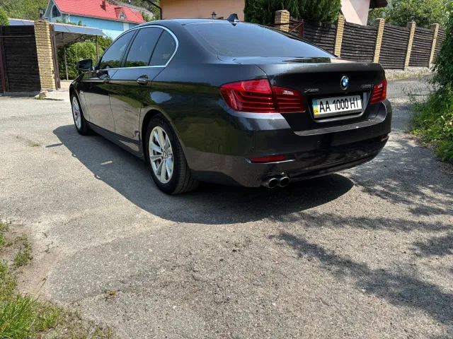 BMW 5 серії - фото 4