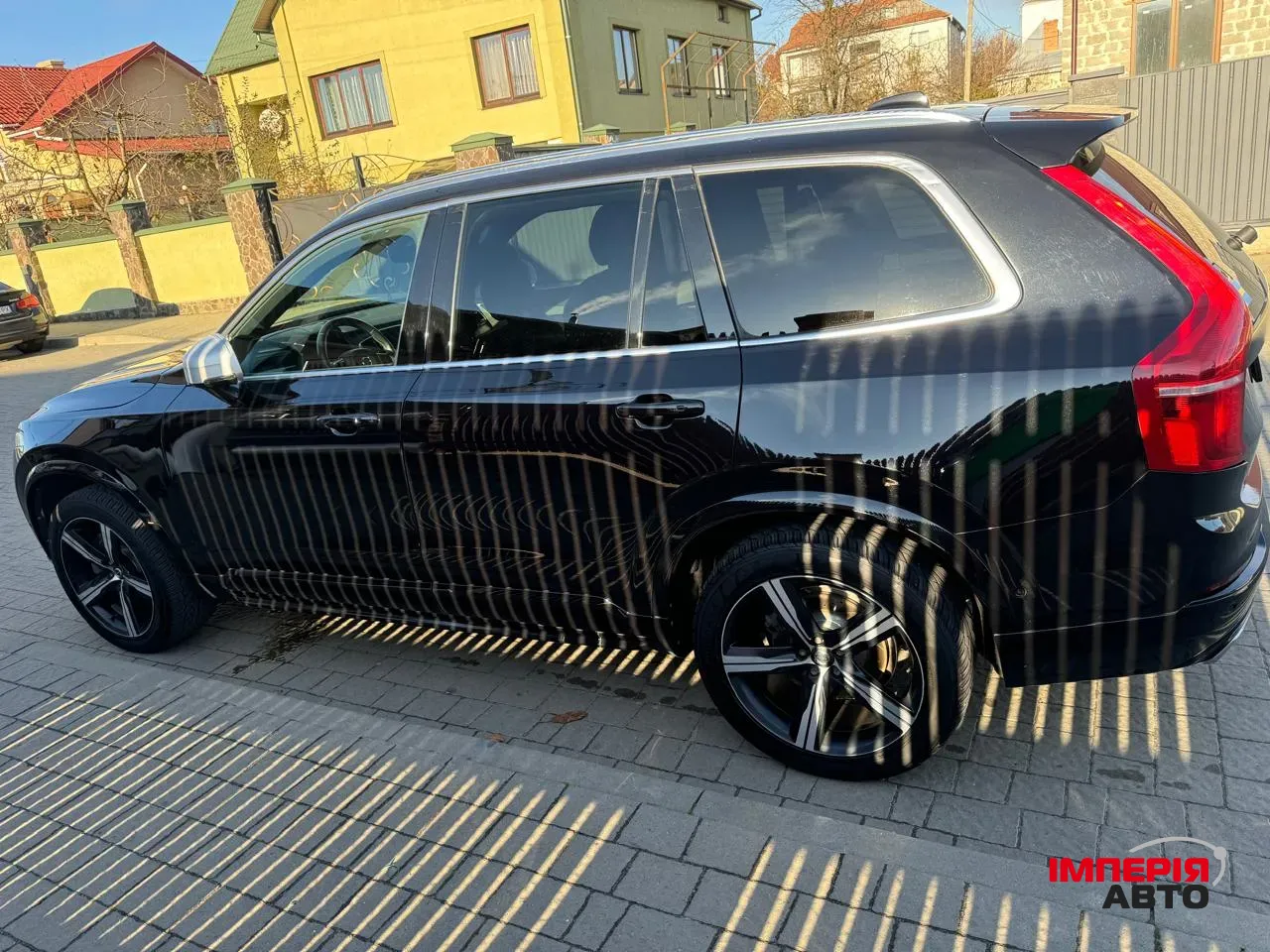 Volvo XC90 - фото 15