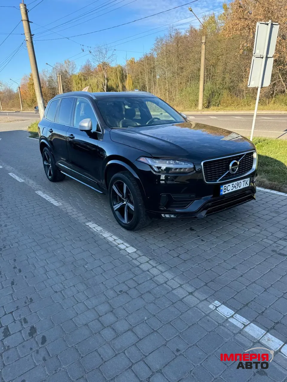 Volvo XC90 - фото 13