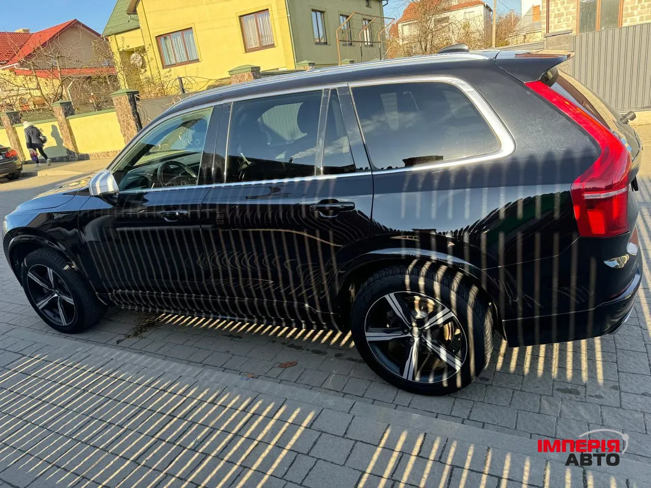 Volvo XC90 - фото 16