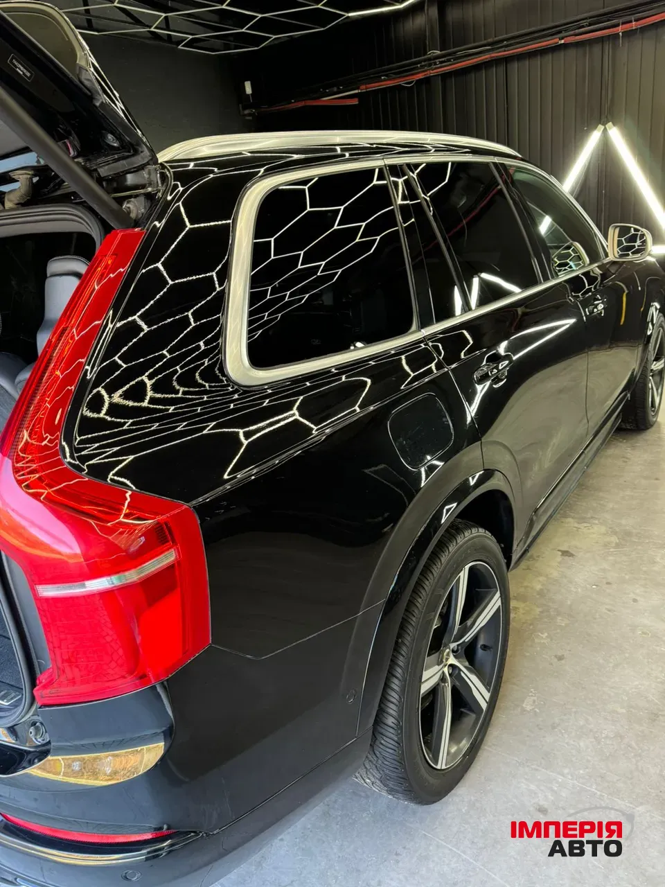 Volvo XC90 - фото 11