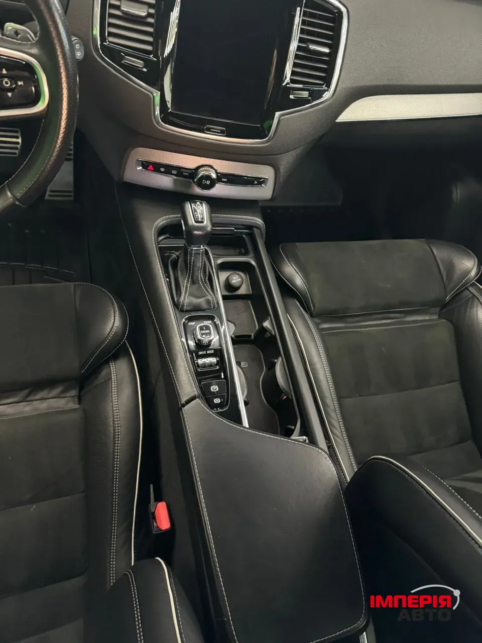 Volvo XC90 - фото 54