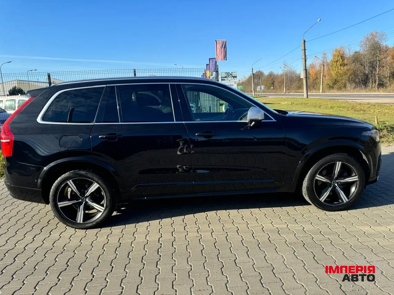 Volvo XC90 - фото 36