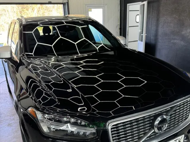 Volvo XC90 - фото 1