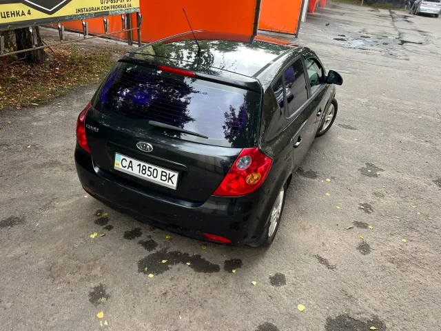 Kia Ceed - фото 5