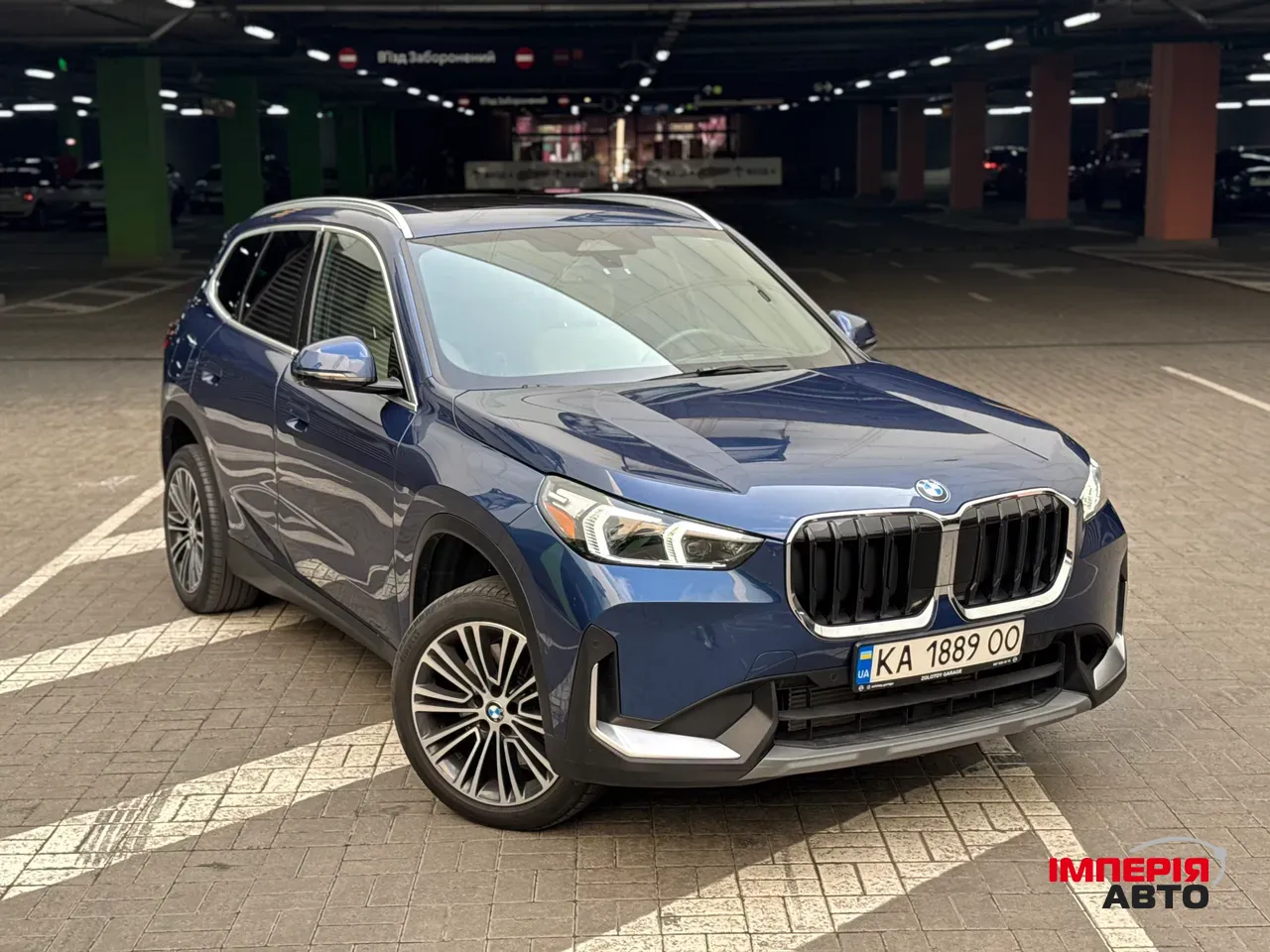 BMW X1 - фото 1