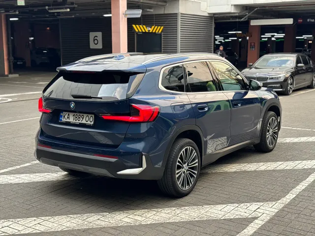 BMW X1 - фото 5