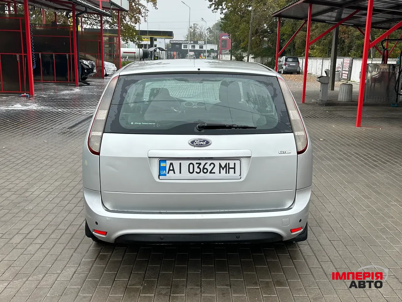 Ford Focus - фото 7