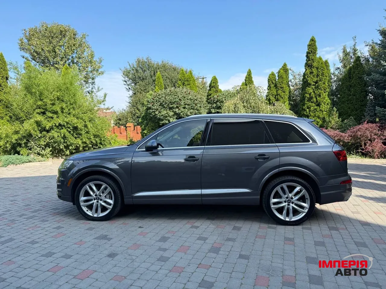 Audi Q7 - фото 3