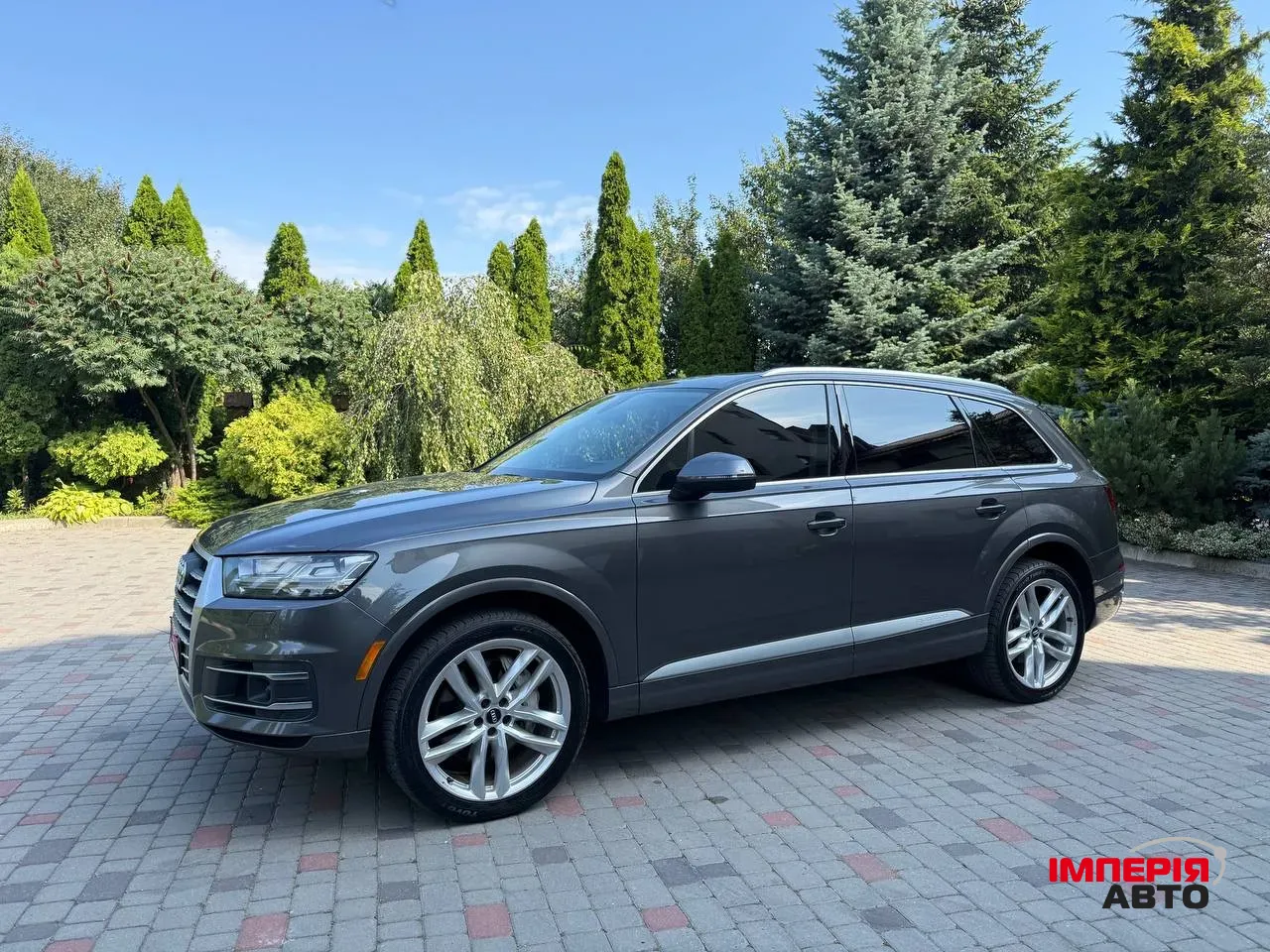 Audi Q7 - фото 2