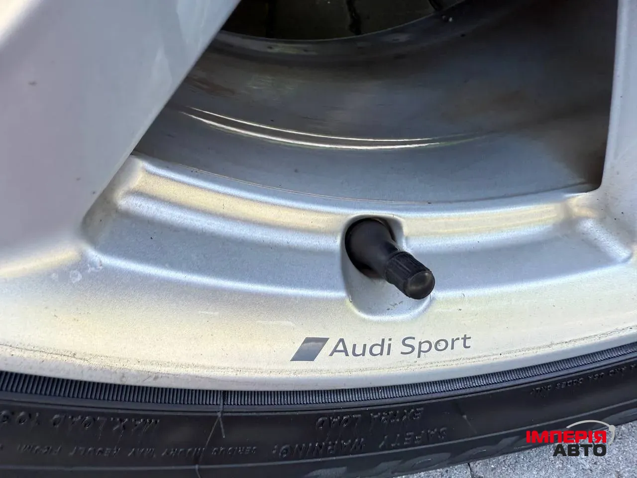 Audi Q7 - фото 48