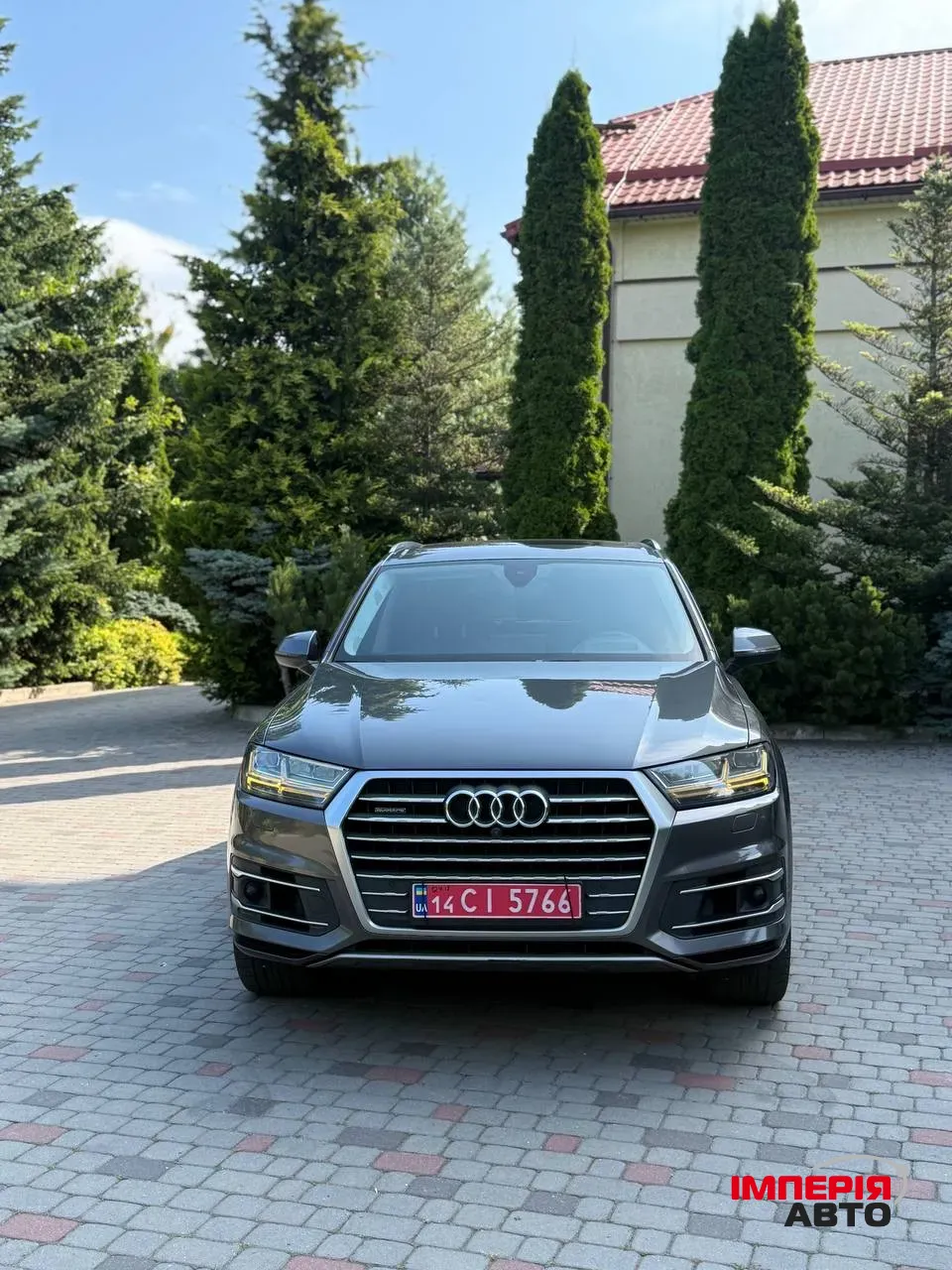 Audi Q7 - фото 18