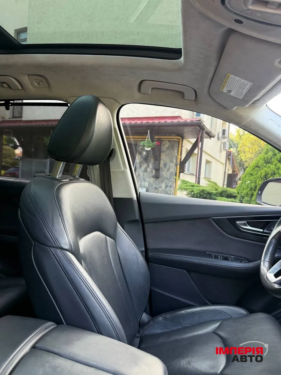 Audi Q7 - фото 26