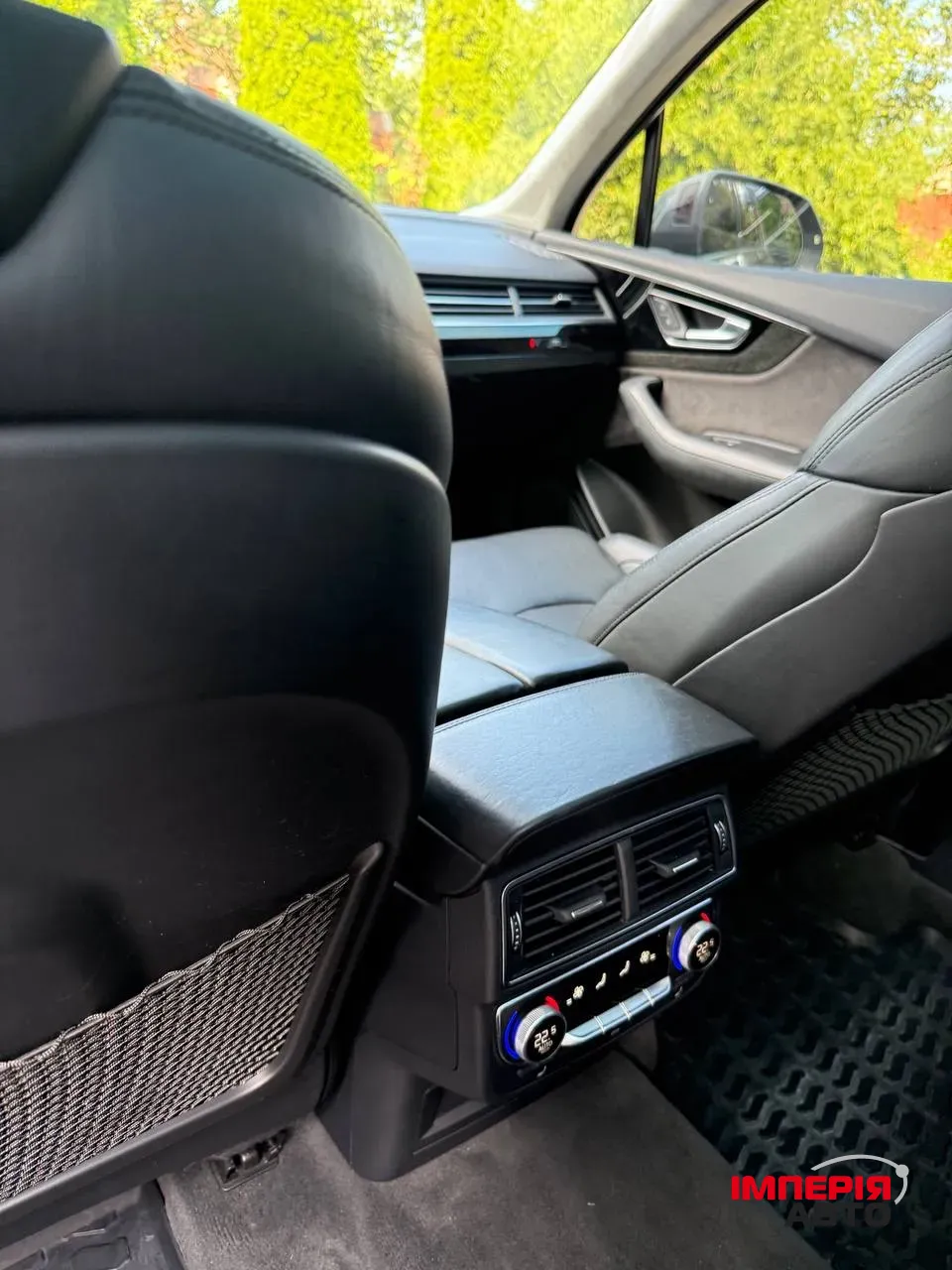 Audi Q7 - фото 55