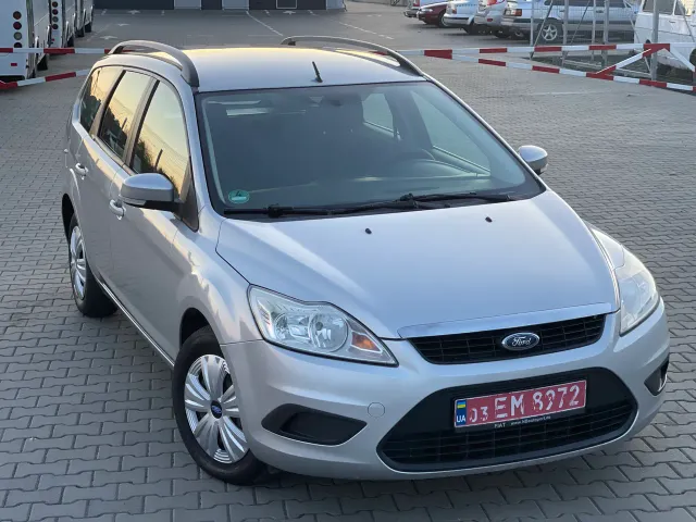 Ford Focus - фото 3
