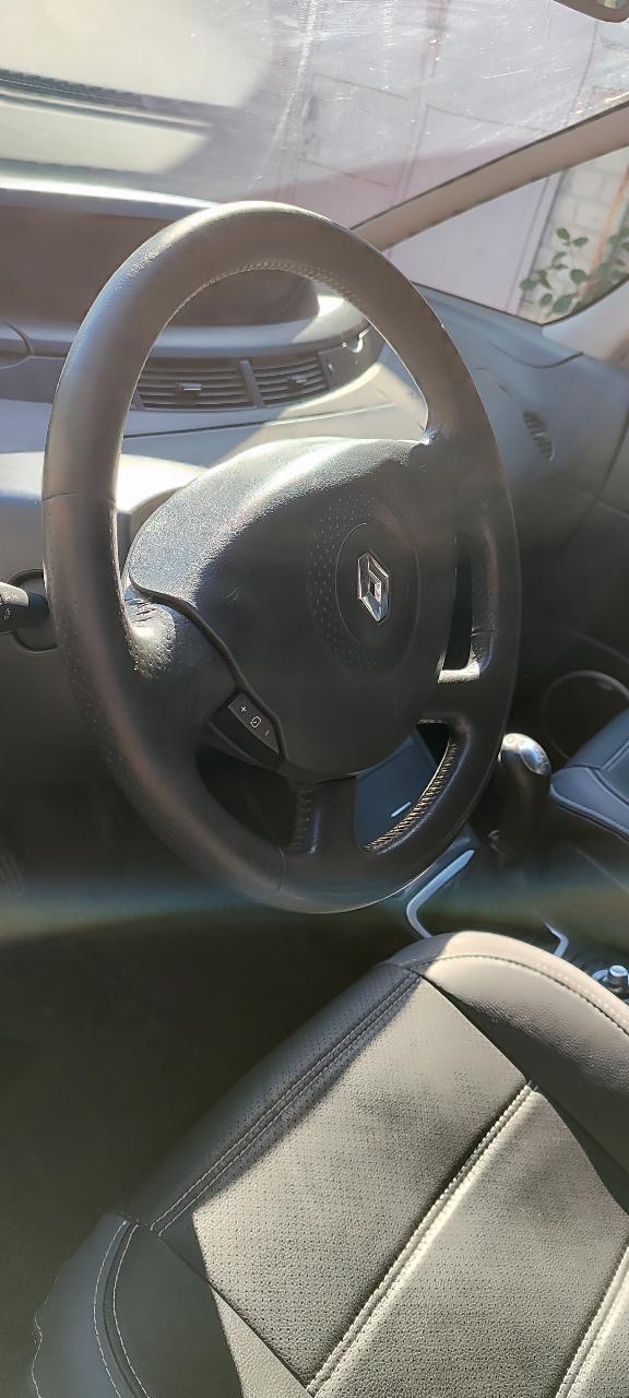 Renault Espace - фото 6