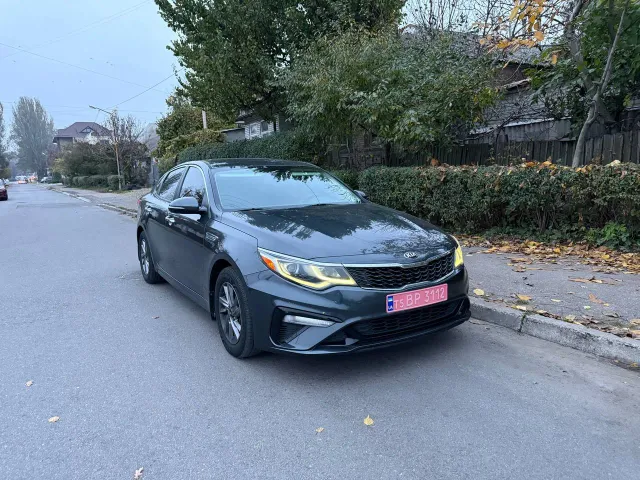 Kia Optima - фото 2