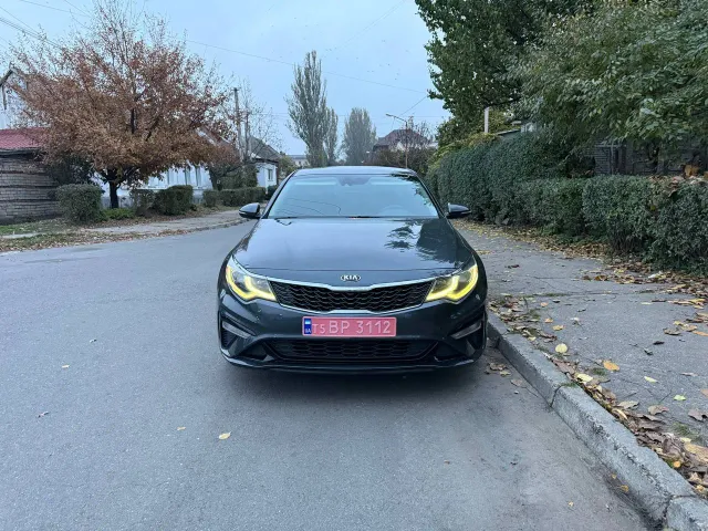 Kia Optima - фото 3