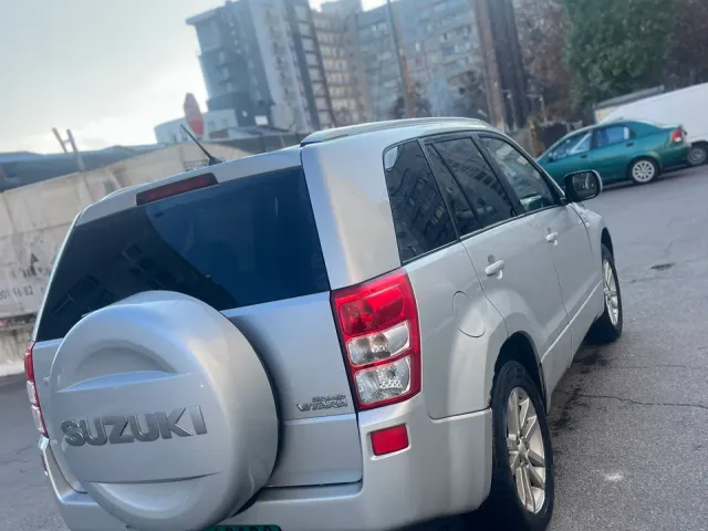 Suzuki Grand Vitara - фото 4