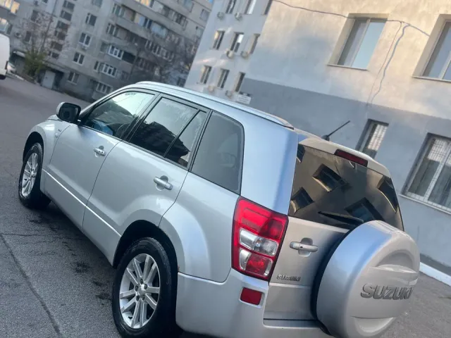Suzuki Grand Vitara - фото 5