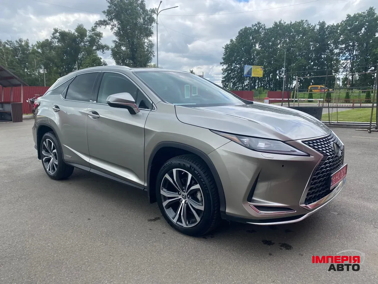 Lexus RX - фото 2