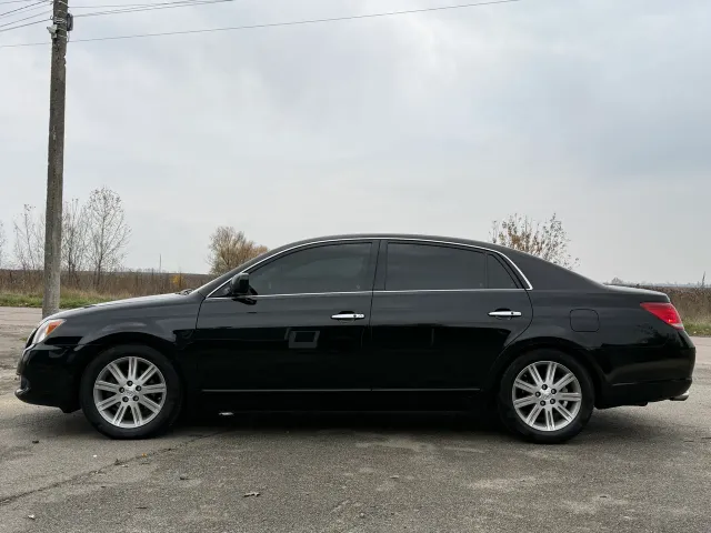Toyota Avalon - фото 3