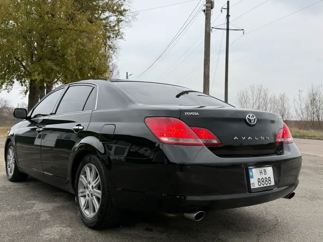 Toyota Avalon - фото 4