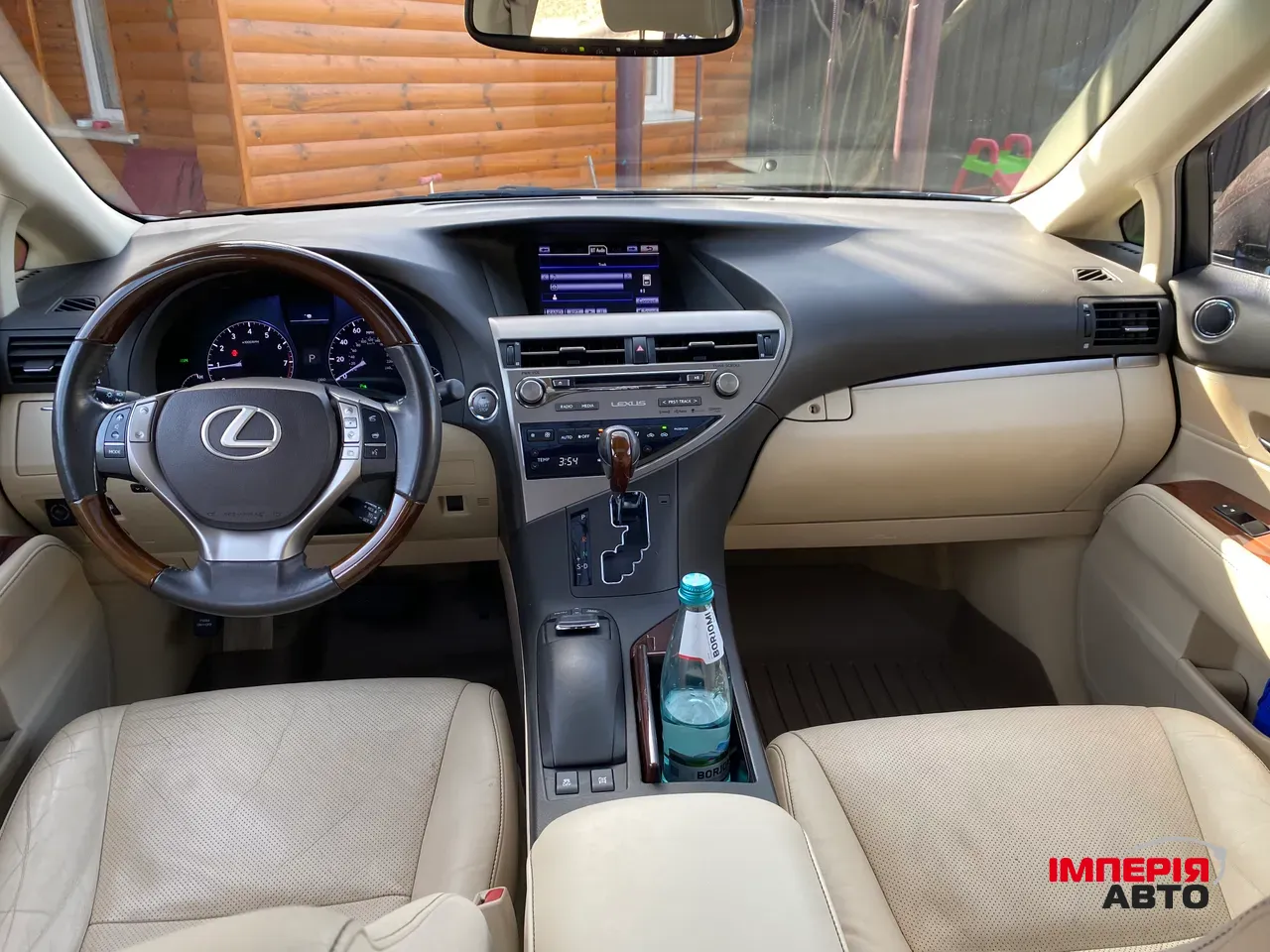 Lexus RX - фото 10